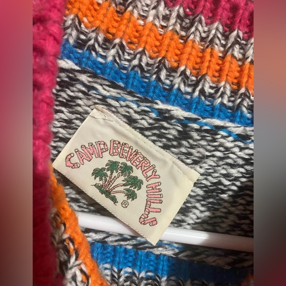 Vintage 1980’s Camp Beverly Hills Sweater - Picture 3 of 7